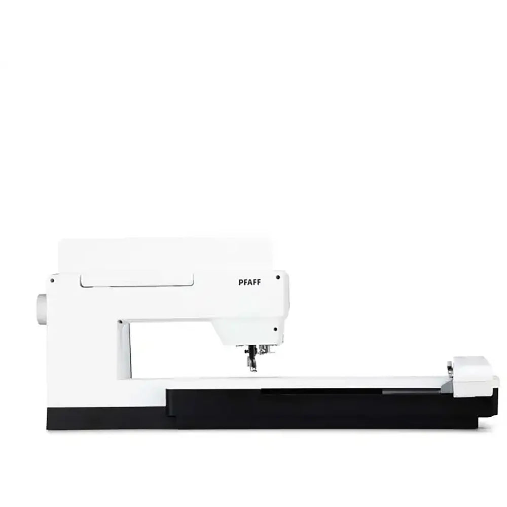 PFAFF® creative™ 4.5 Sewing & Embroidery Machine